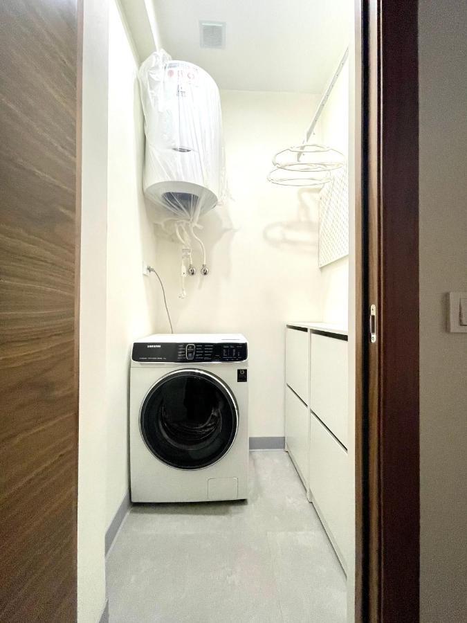 Logvinenko Apartment Bishkek Exterior foto